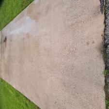 house-and-driveway-soft-wash-in-nederland-tx 2