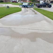 Driveway Pressure Washing Nederland 1